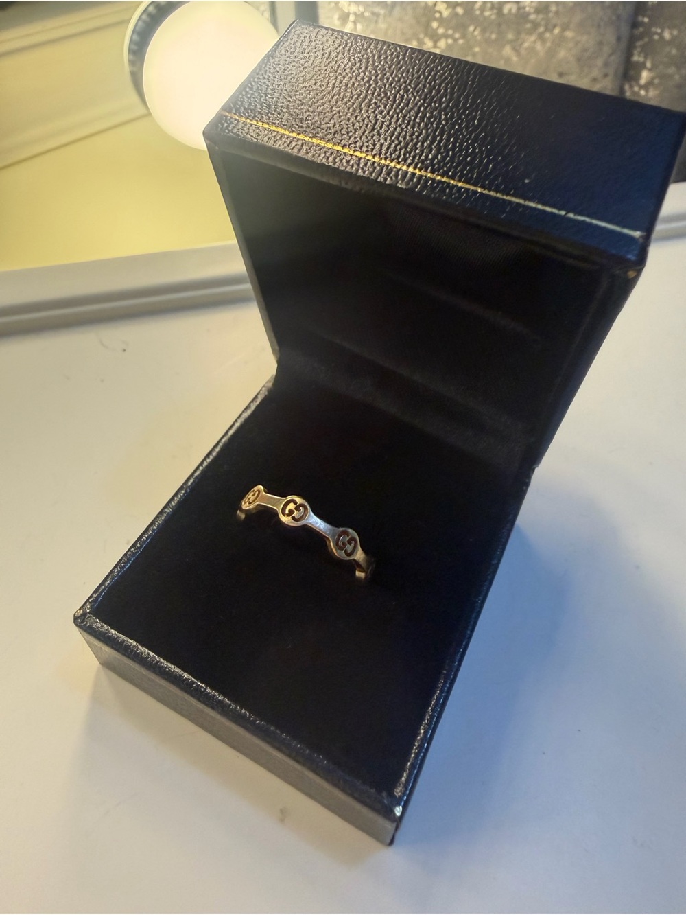 18k Gold Gucci Interlocking G Slim Band Ring